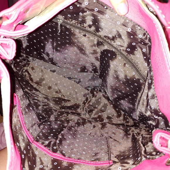 Pink purse - Picture 2 of 3